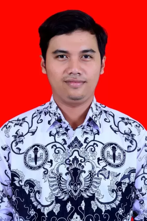 AYUS NURROHMAT AMASSANI, S.Pd